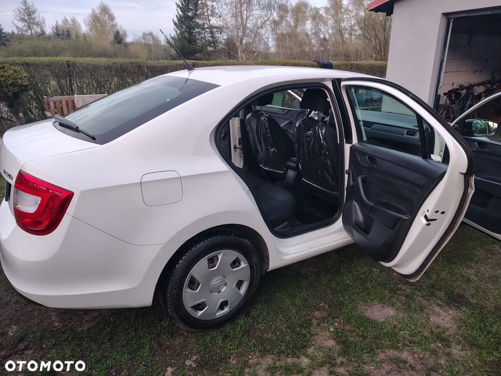 Skoda RAPID 1.2 TSI Active - 5