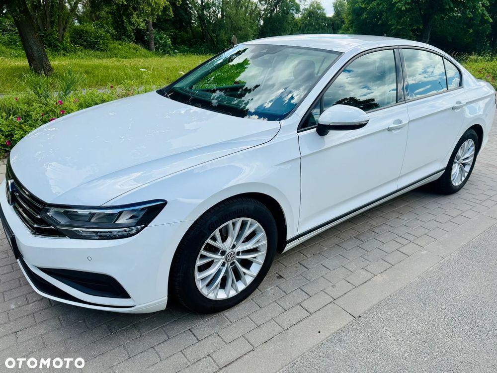 Volkswagen Passat 1.5 TSI EVO Business DSG - 1