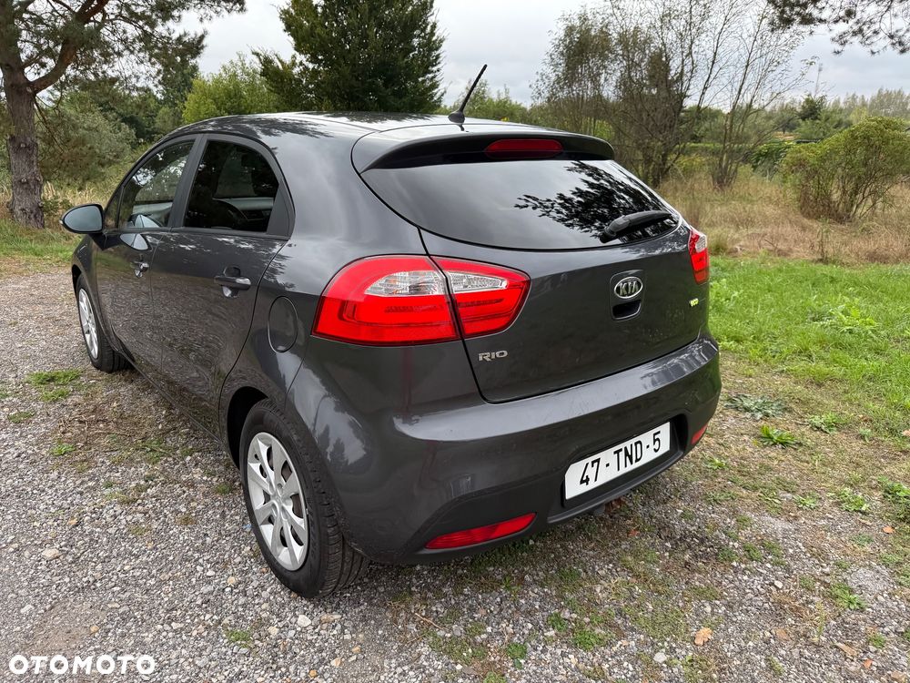 Kia Rio 1.2 Dream-Team Edition - 12