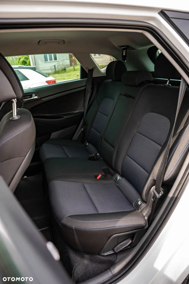 Hyundai Tucson 1.6 GDI BlueDrive Comfort 2WD - 20