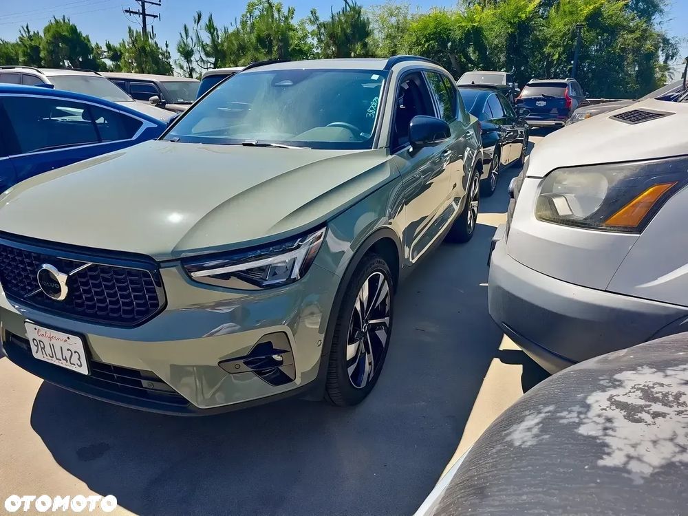 Volvo XC 40 B5 AWD Ultimate Dark - 6