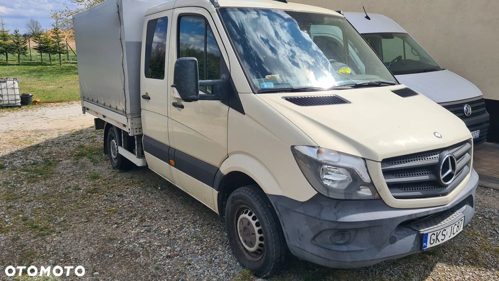 Mercedes-Benz Sprinter - 2