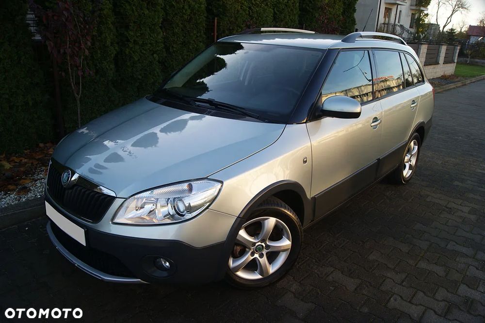 Skoda Fabia 1.2 TSI Scout - 8