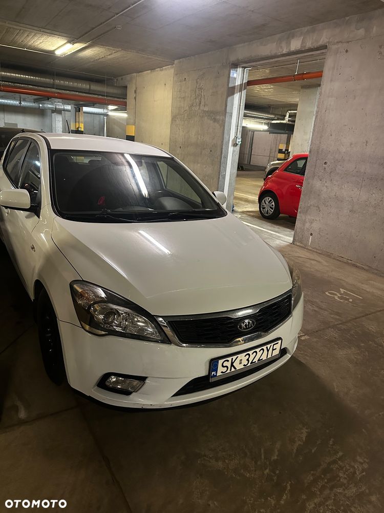 Kia Ceed 1.4 Comfort - 4