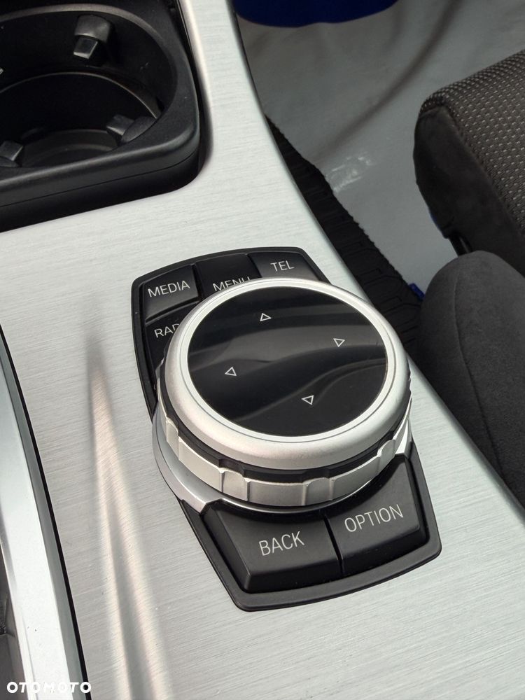 BMW Seria 5 520d BluePerformance Sport-Aut - 25