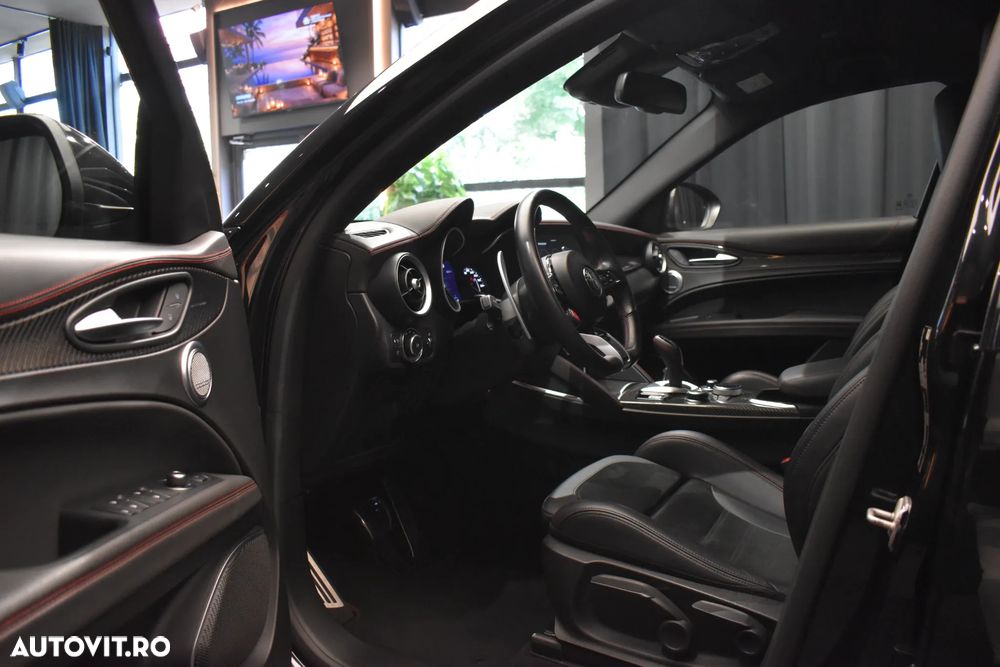 Alfa Romeo Stelvio 2.9 V6 Turbo AWD AT8 Quadrifoglio - 7