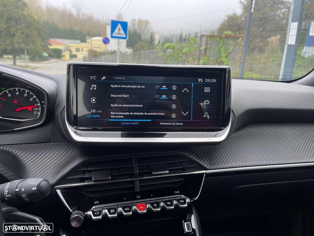 Peugeot 2008 1.2 PureTech Active - 29