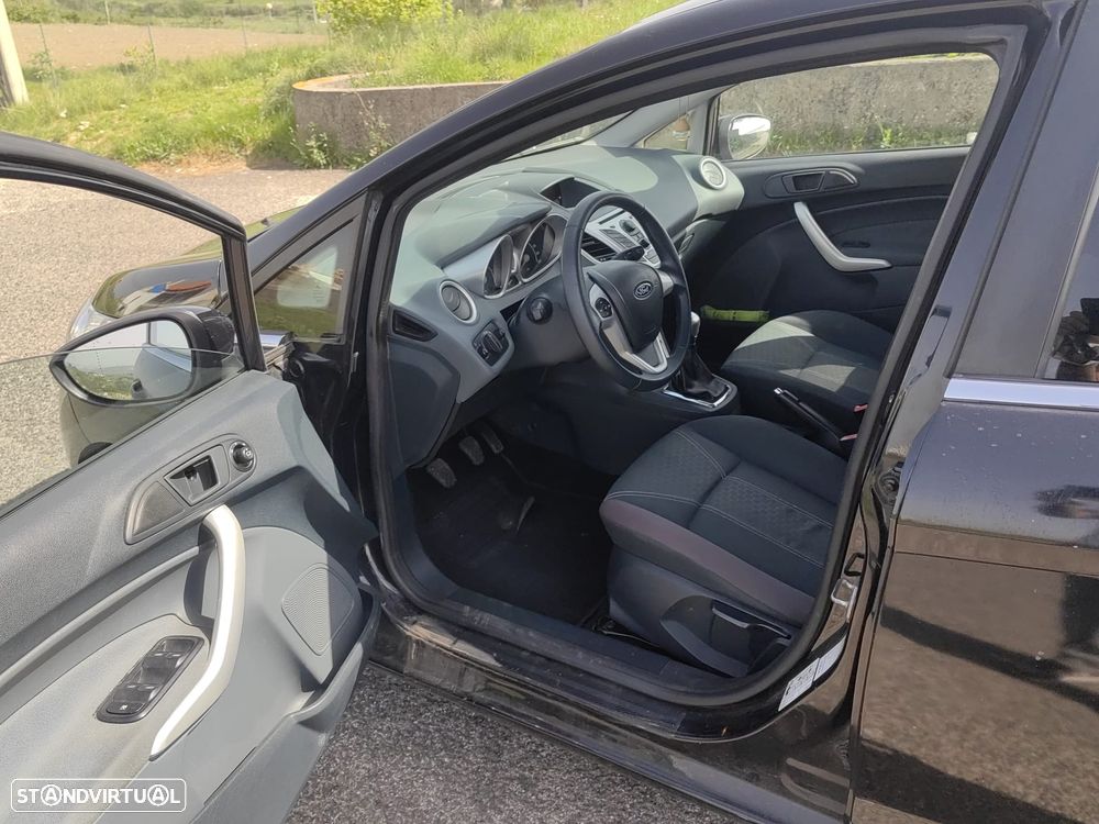 Ford Fiesta 1.4 TDCI Titanium - 8
