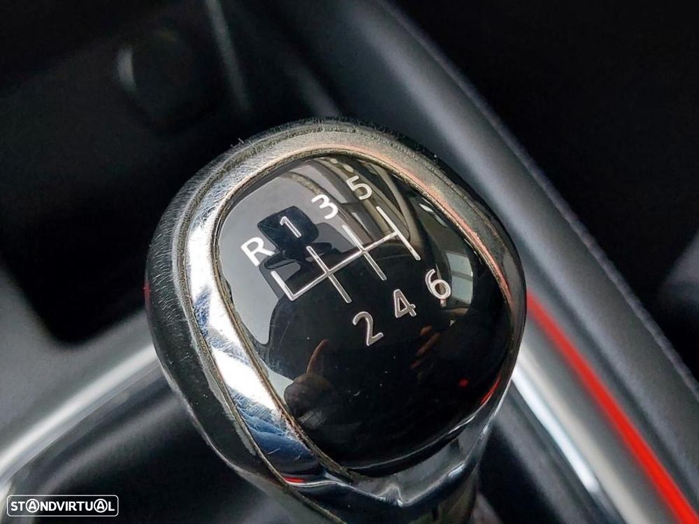 Nissan Qashqai 1.2 DIG-T N-Connecta - 12