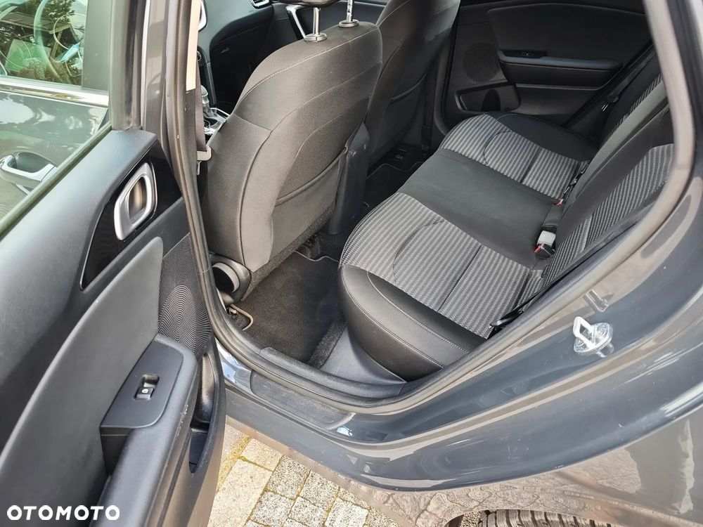 Kia Ceed 1.5 T-GDI L DCT - 13