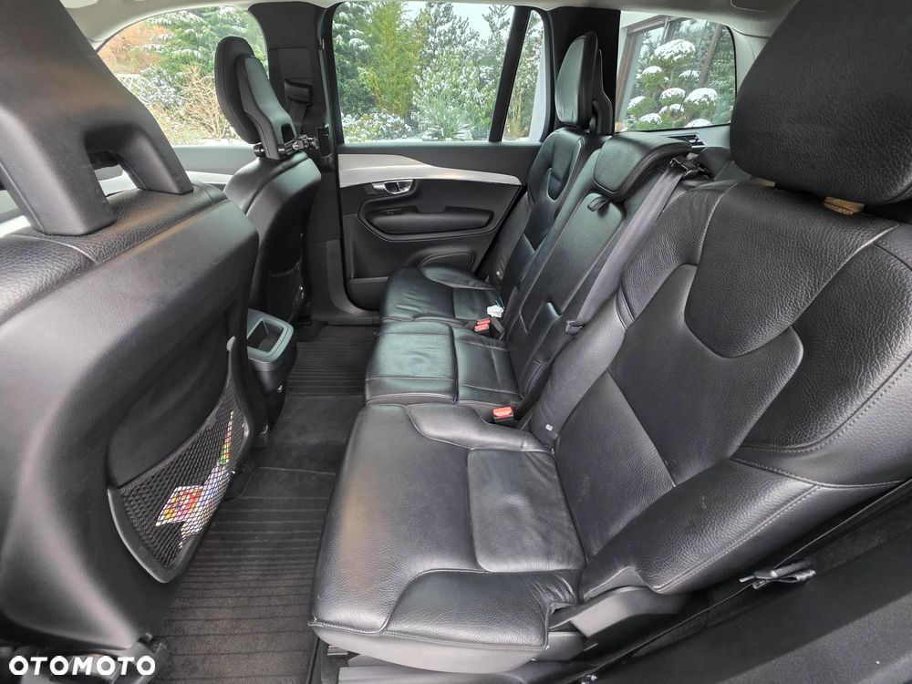 Volvo XC 90 - 11