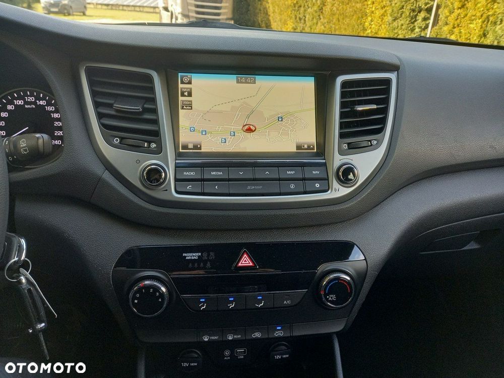 Hyundai Tucson blue 1.7 CRDi 2WD Trend - 33