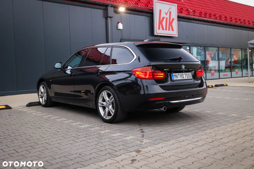 BMW Seria 3 320d Luxury Line - 7