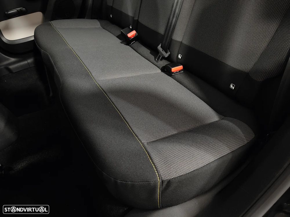 Citroën C3 1.2 PureTech Shine EAT6 - 34