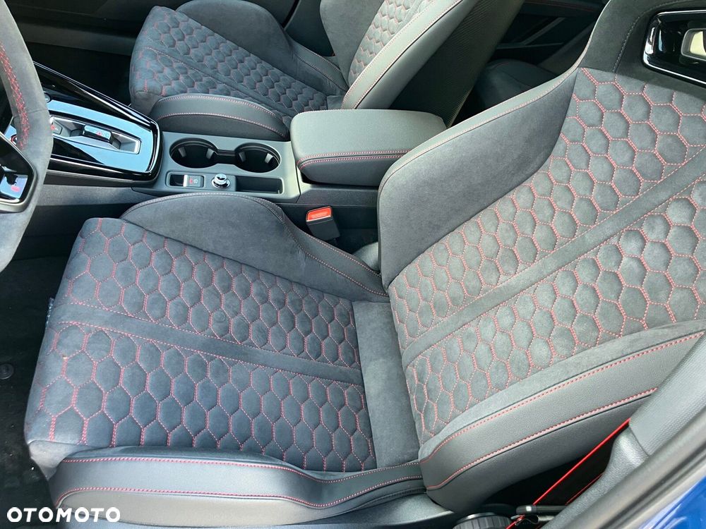 Audi RS3 Limousine - 24