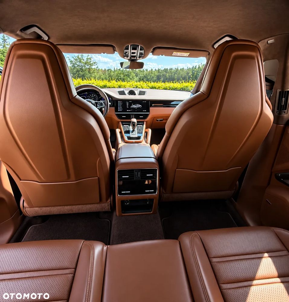 Porsche Cayenne - 3