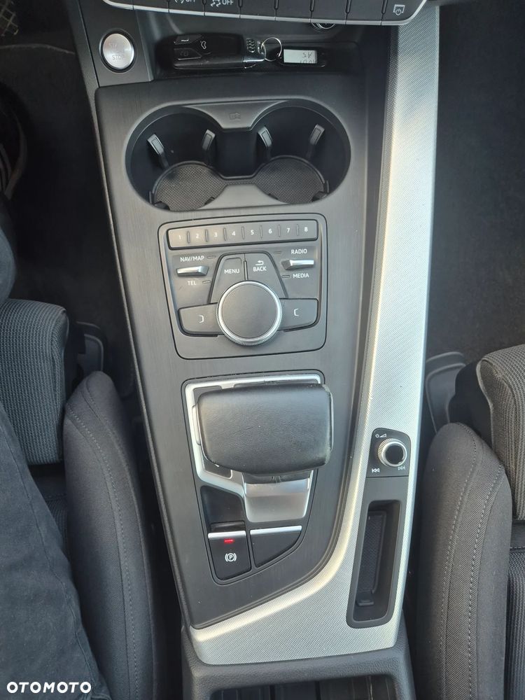 Audi A5 Sportback 2.0 TDI S tronic design - 27