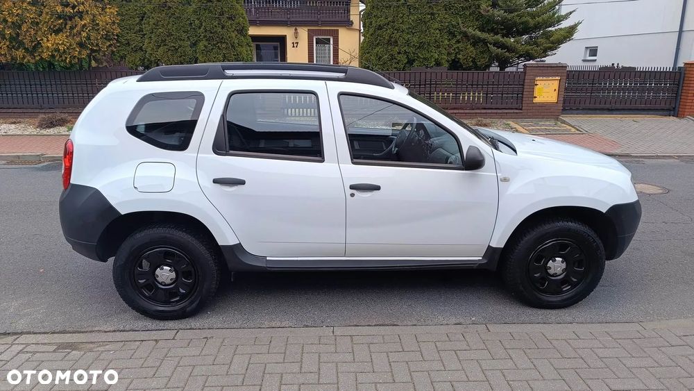 Dacia Duster 1.6 16V 4x2 - 9