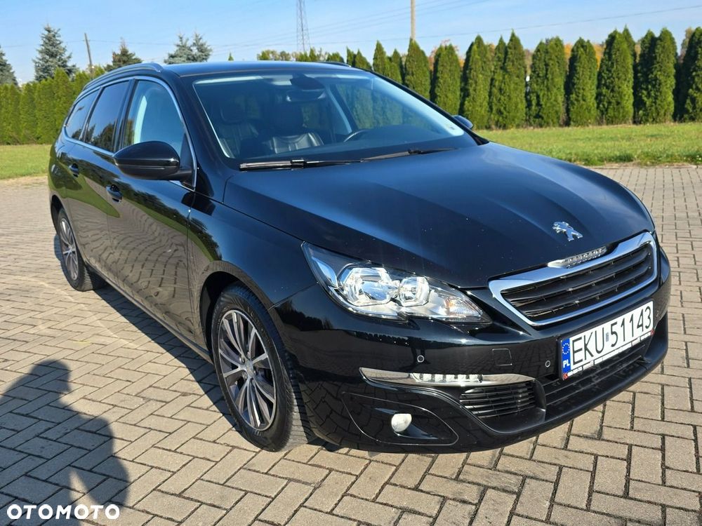 Peugeot 308 2015 photo 2
