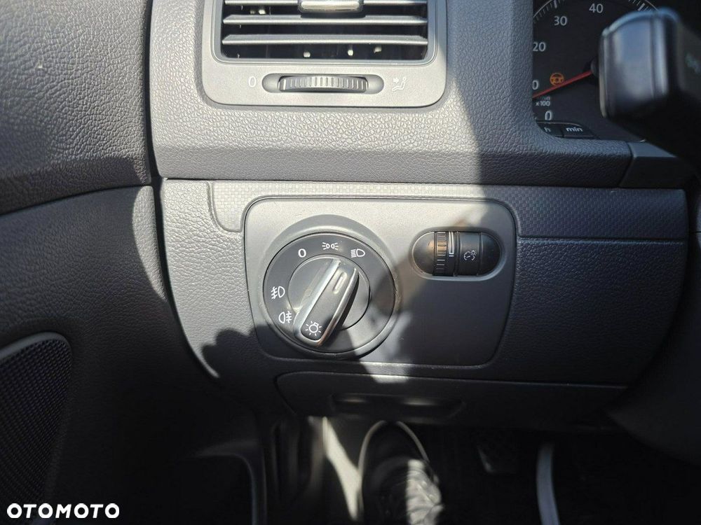 Volkswagen Golf 1.6 Sportline - 10