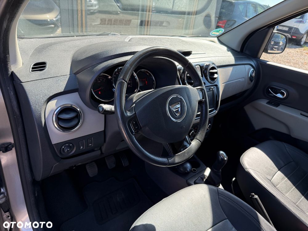 Dacia Lodgy 1.2 TCe Prestige - 18