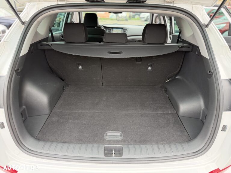 Hyundai Tucson 2.0 CRDI 4WD Advantage - 19