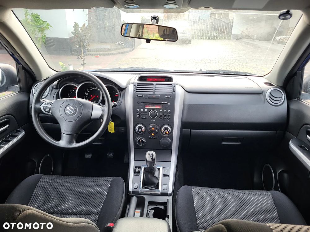 Suzuki Grand Vitara 1.9 DDiS Comfort - 30
