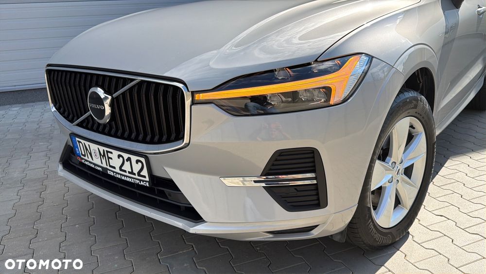 Volvo XC 60 B4 D AWD Geartronic Momentum Pro - 1