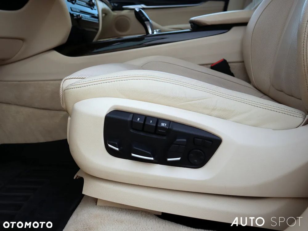 BMW X5 xDrive25d - 16