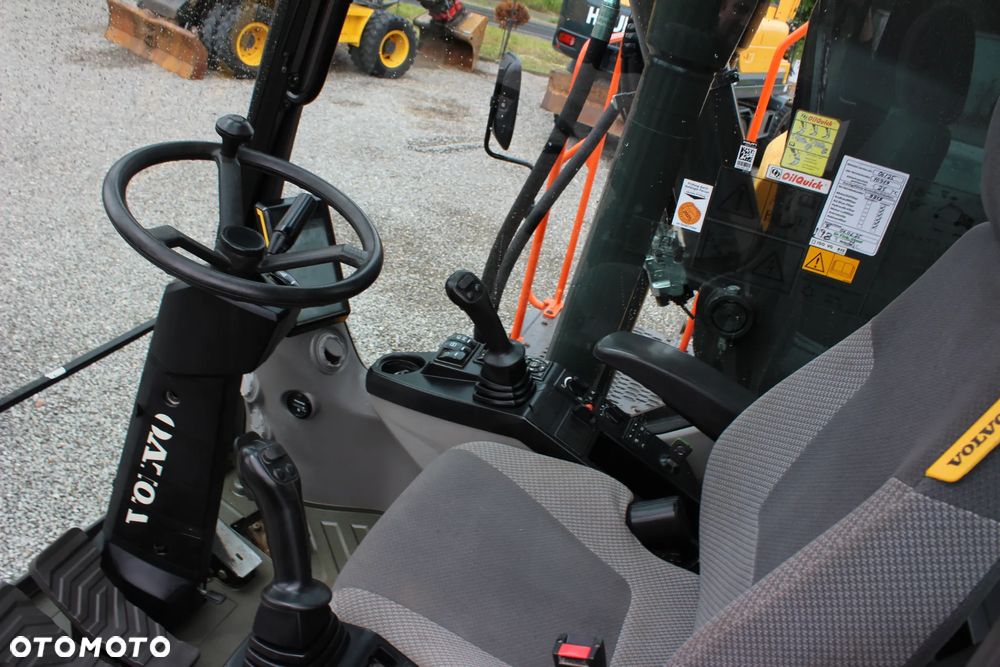 Volvo EWR150e SPROWADZONA/ROTOTILT/NOWE OPONY - 22