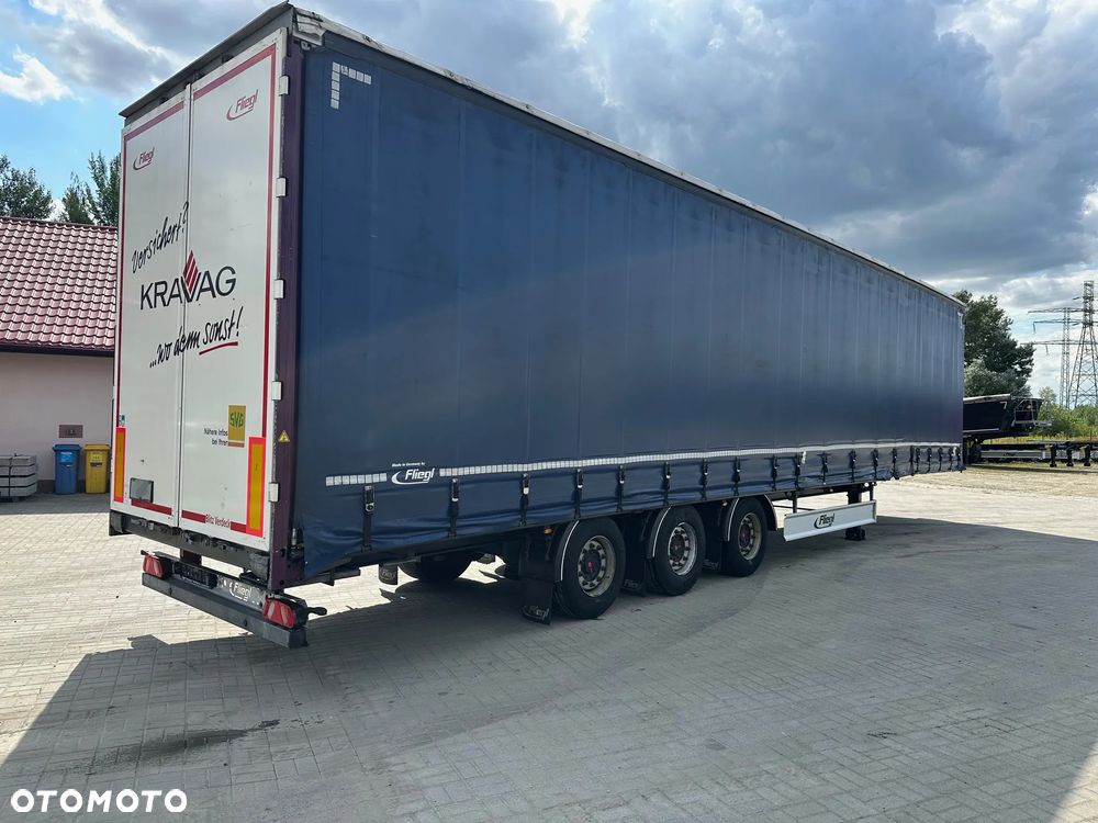 Fliegl kurtynowa MEGA - 3