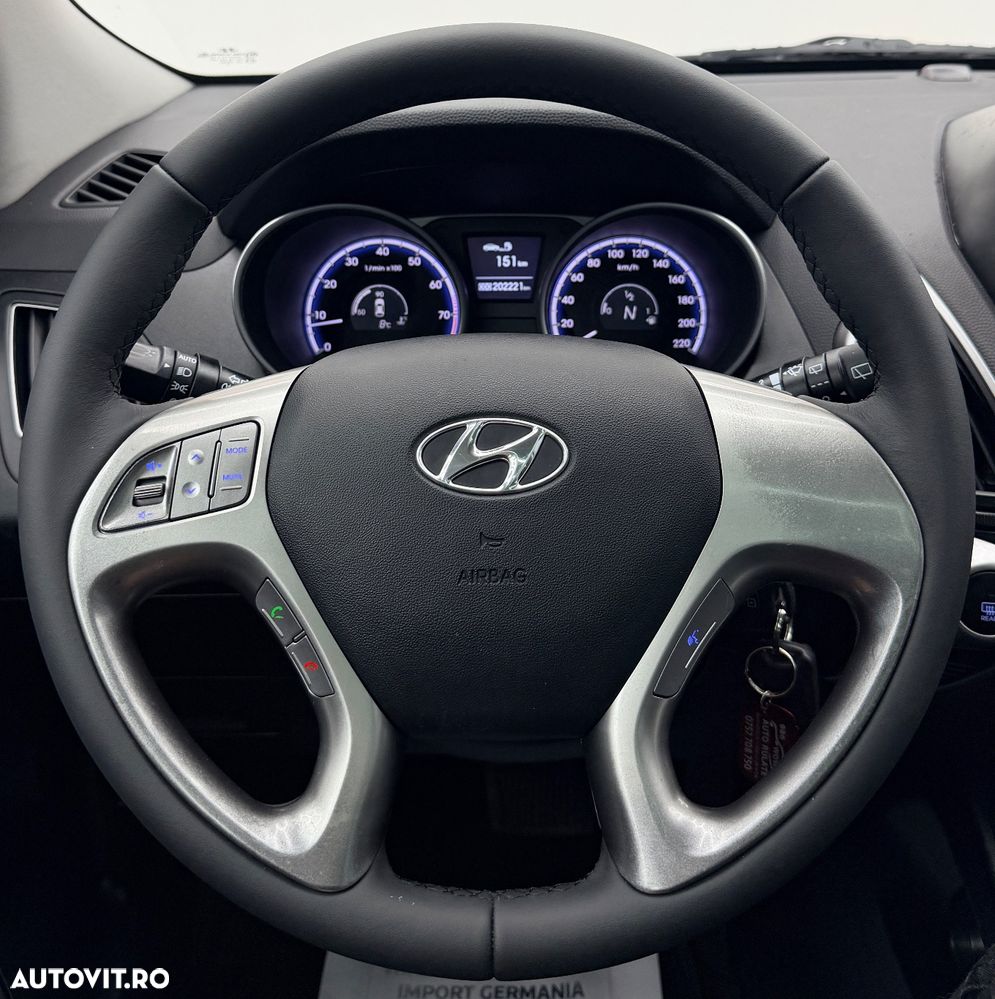 Hyundai ix35 2.0 2WD Automatik Style - 33