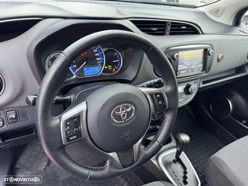 Toyota Yaris 1.5 HSD Comfort+Navi - 25