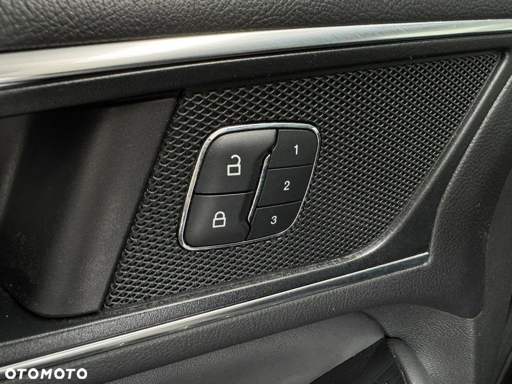 Ford S-Max 2.0 TDCi Titanium PowerShift - 17