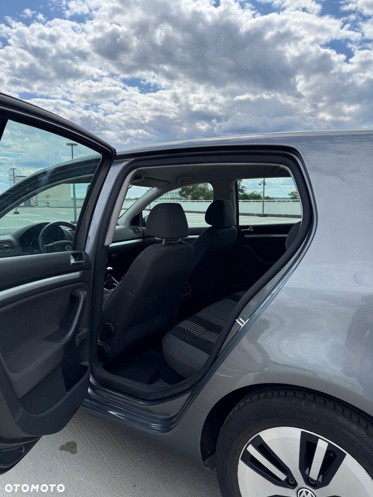 Volkswagen Golf 1.9 TDI Comfortline - 6