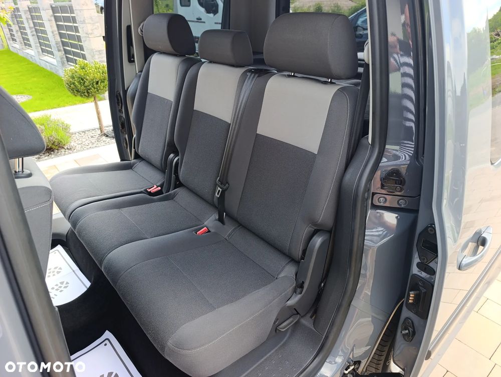 Volkswagen Caddy - 19