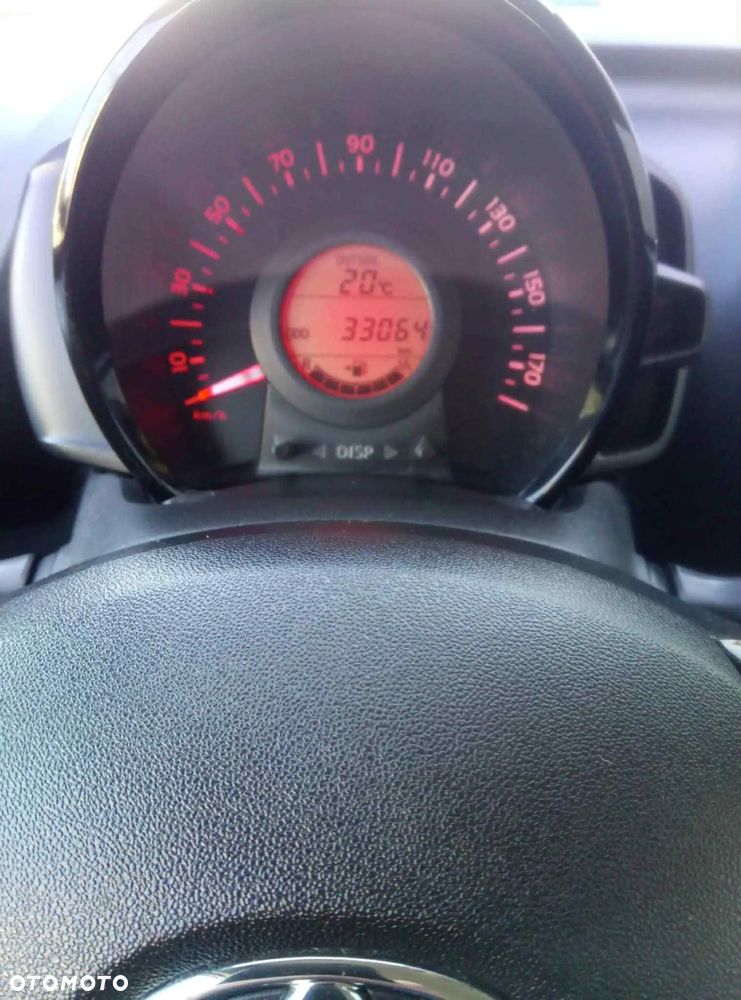 Toyota Aygo x-business - 10