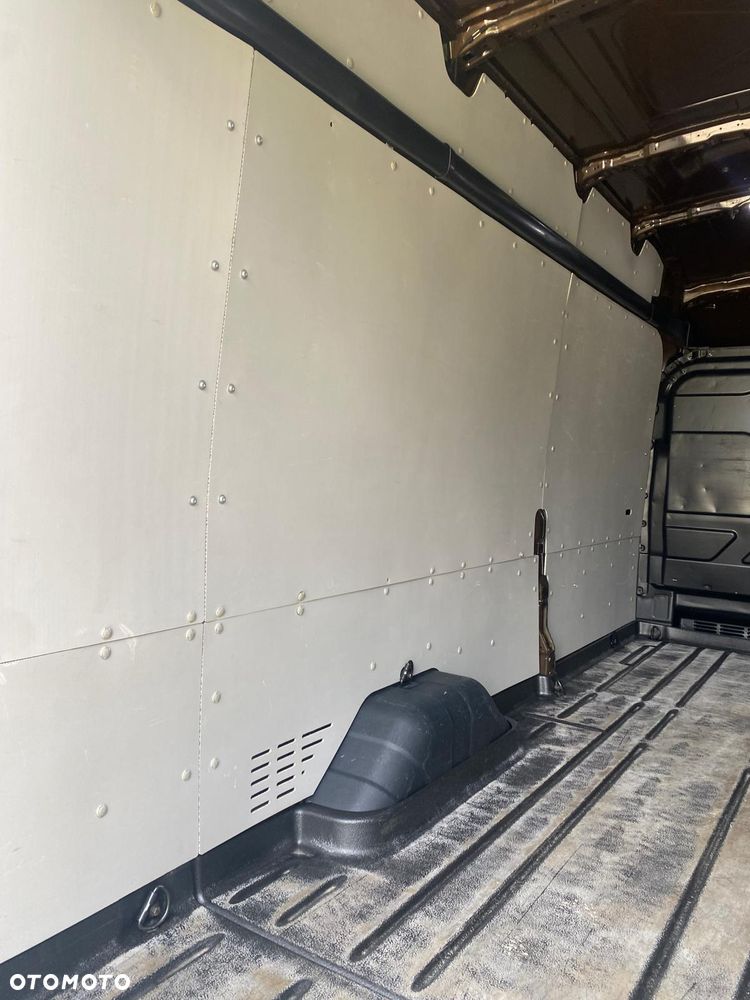 Ford Transit 350 L4H3 Trend - 13