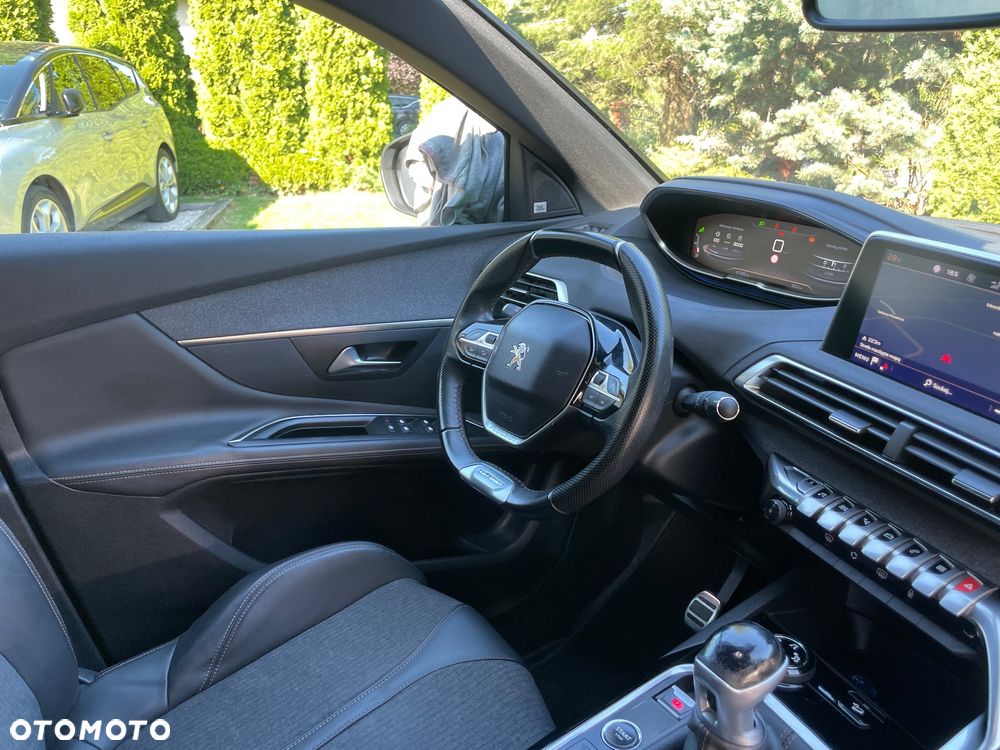 Peugeot 3008 PureTech 130 Stop & Start Crossway - 25