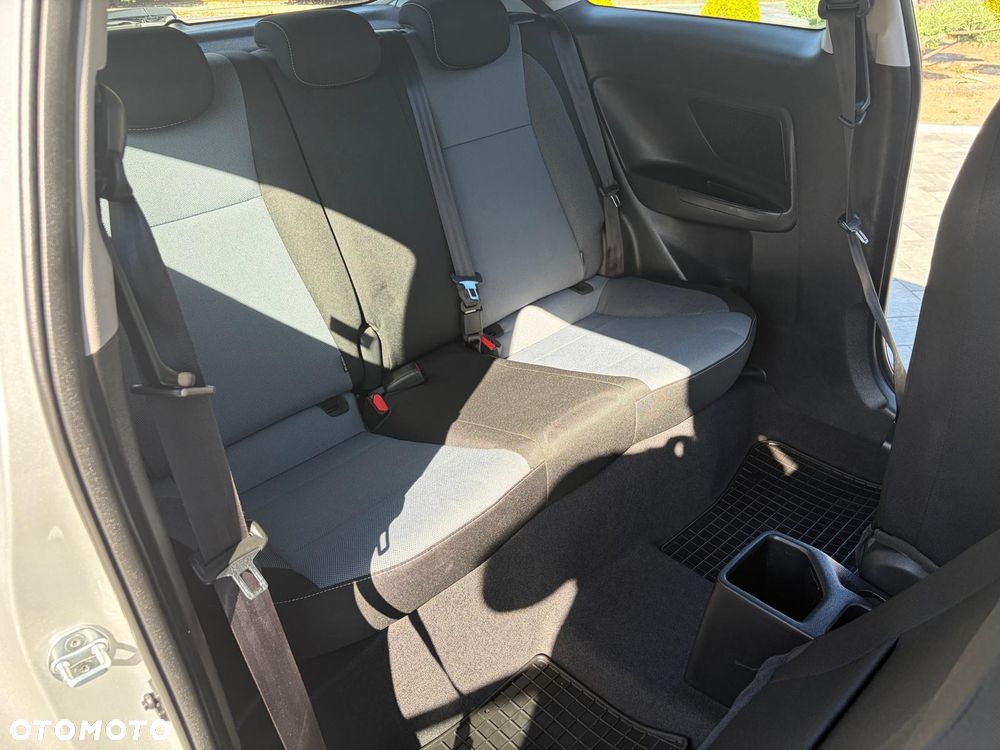 Hyundai i20 1.4 Comfort - 17