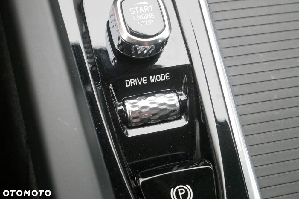 Volvo XC 60 - 23