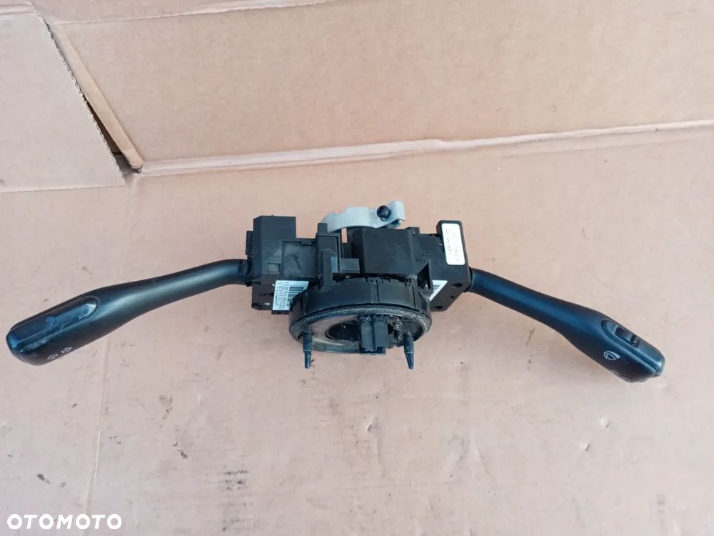Manetki przełącznik zespolony taśma Airbag Skoda Fabia I 8L0953513G 4B0953503H - 2