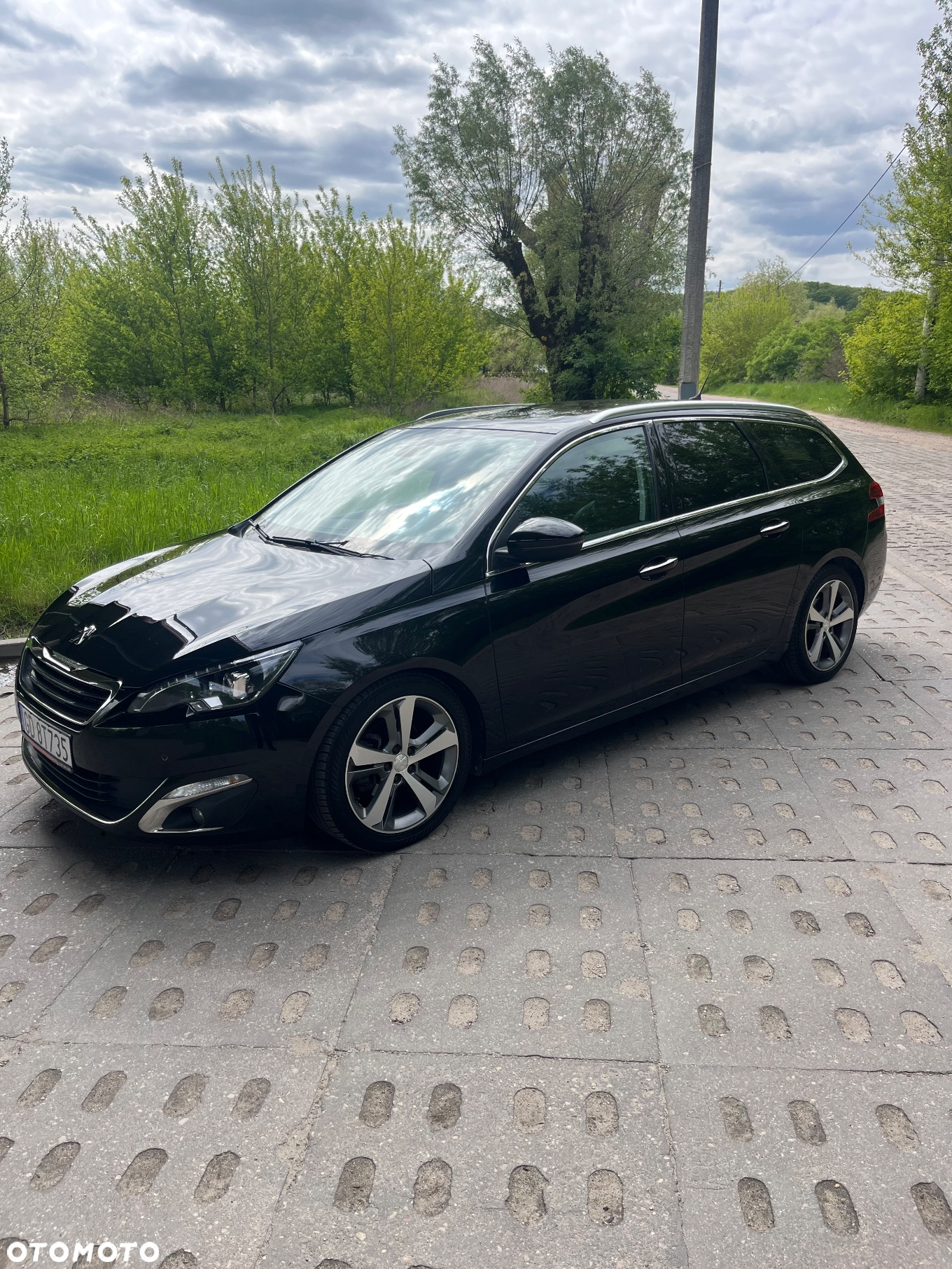 Peugeot 308 SW PureTech 130 GPF Stop & Start Allure Pack - 2
