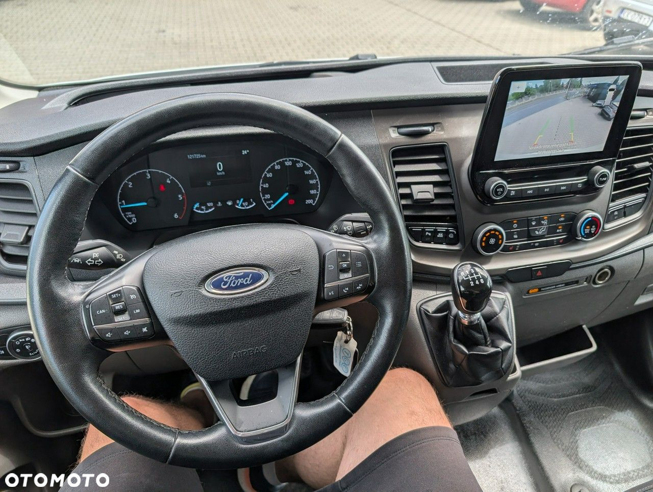 Ford Transit - 11