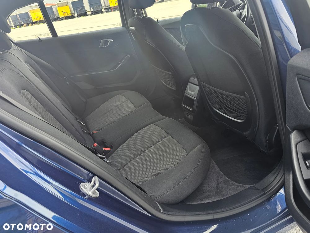 BMW Seria 1 116d ColorVision Edition - 13