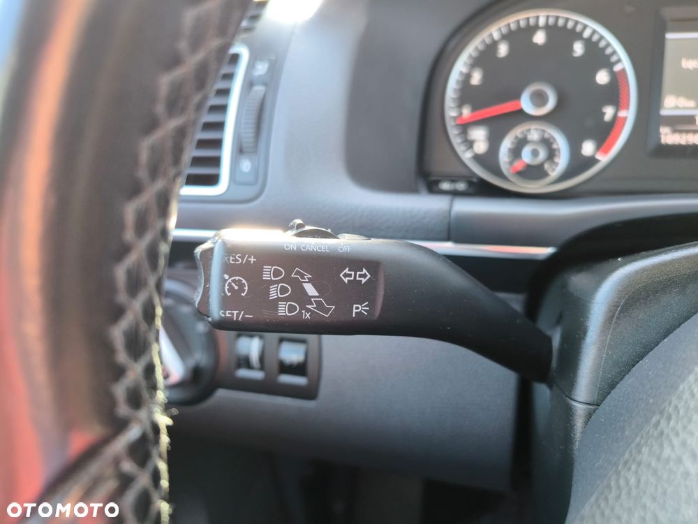 Volkswagen Touran 1.4 TSI EcoFuel DSG Comfortline - 14