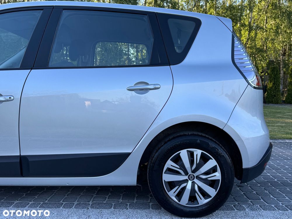 Renault Scenic 1.6 16V Authentique - 24