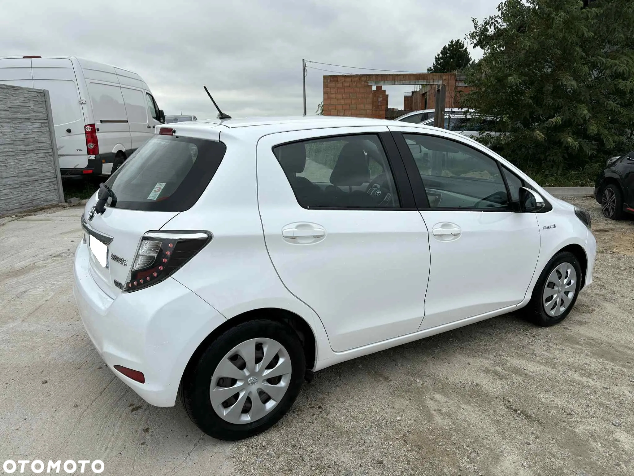 Toyota Yaris Hybrid 1.5 VVT-i - 3
