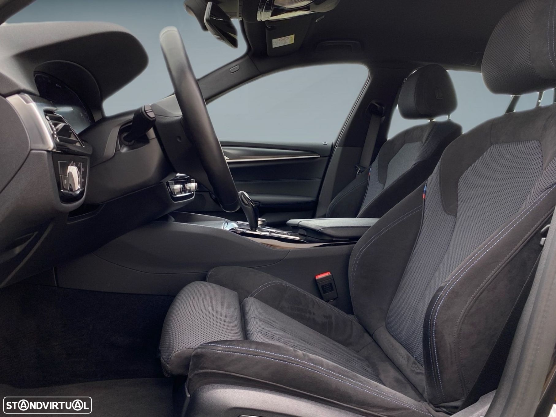 BMW 530 e Pack Desportivo M - 5