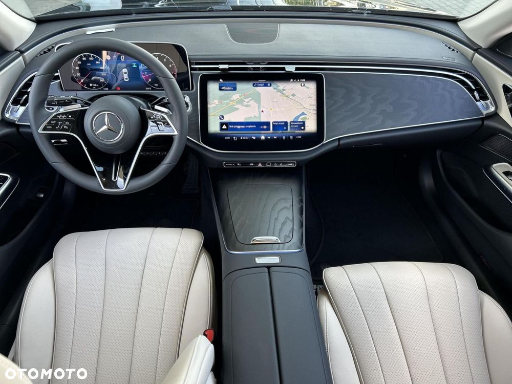 Mercedes-Benz Klasa E - 13